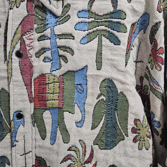 Aelfric Eden Tapestry Elephant & Camel Jacquard Button Down Shirt Small - Picture 10 of 15